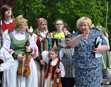 “Apskauj mani, māmuliņa!”