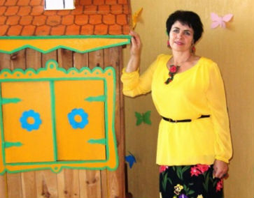 Ludmila Paskačima — bibliotekāre (Profesija – sieviete)
