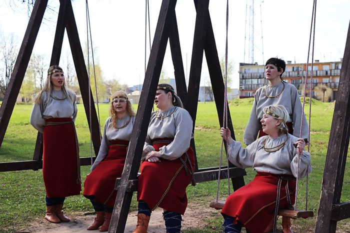 25 godu jubilejis pasuocīņs.