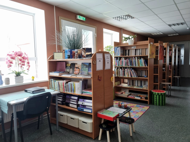 3.biblioteka.jpg