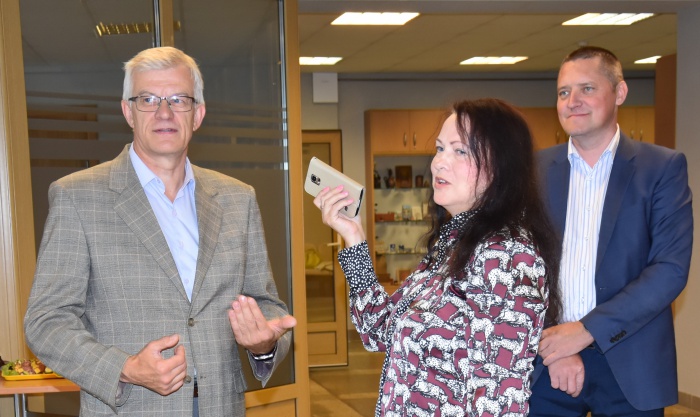 Veltīts 50. gadadienai kopš Kalniešu vidusskolas pabeigšanas
