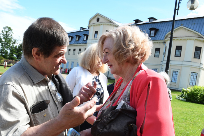 Iegūst diplomu un vērtīgu atziņu