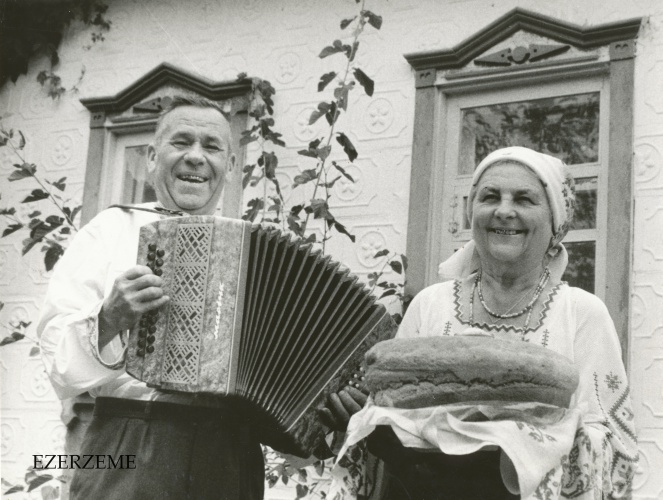 Avīzes jubileja. Ceļojums pagātnē