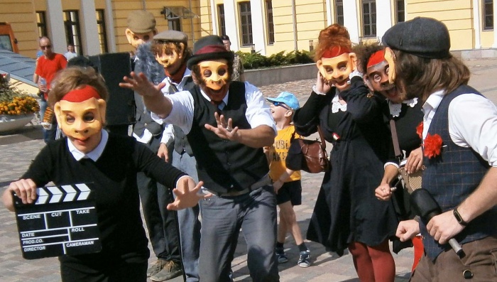 Dabas draugu devums putniem