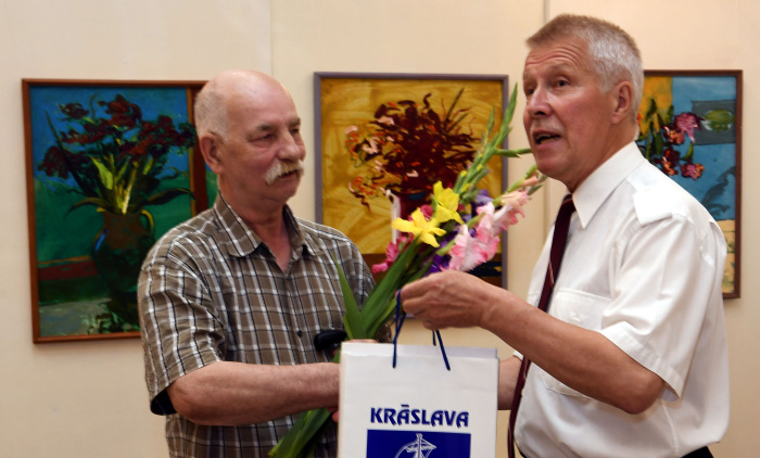 Dialogs ar skatītāju
