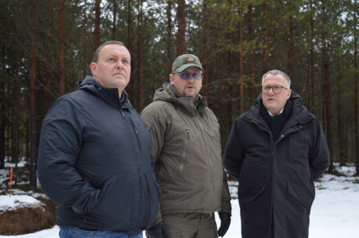 Iekšlietu un finanšu ministri darba vizītē apmeklēja Latvijas – Baltkrievijas robežu