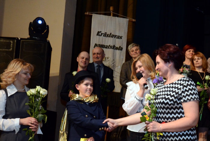 Māksla iedegt zvaigznes