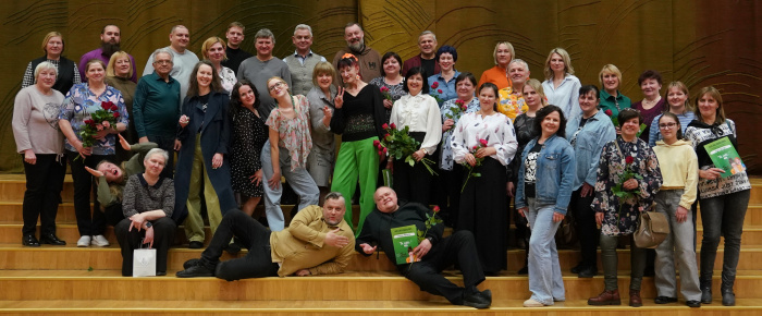 Teātris vieno, iedvesmo un dzīvo iestudējumu skatē “Tu saki…”