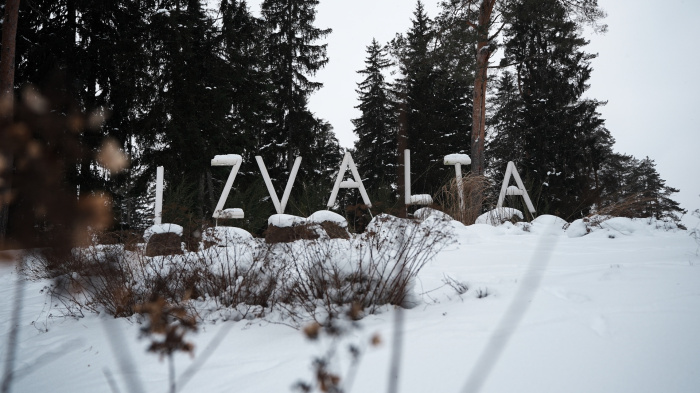 Izvaltā notika pasākums, kas veltīts barikāžu laika gadadienai