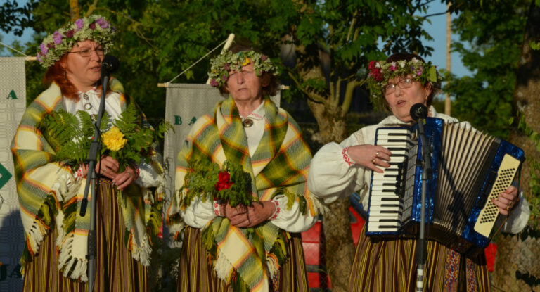 Festivāla “Baltica” ieskandināšanas pasākums Izvaltā