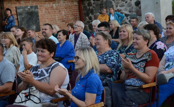 No Koroļu ģimenes dzīves neatkarīgajā Latvijā