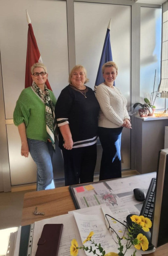 Skolotāja ikdienas “darba  vērošana”